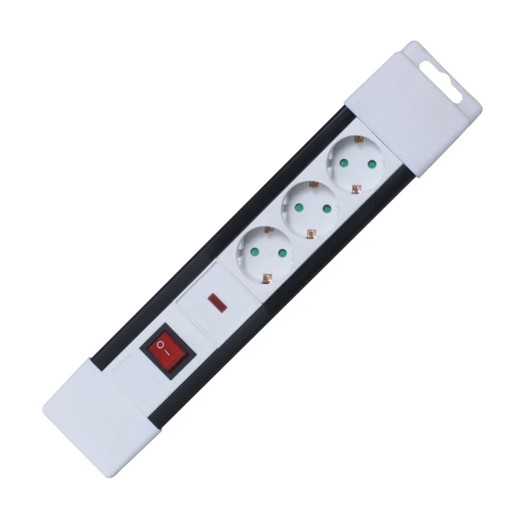 Razvodnik 3 mesta 2m 1.5mm2 + prekidač i zaštita slika 1