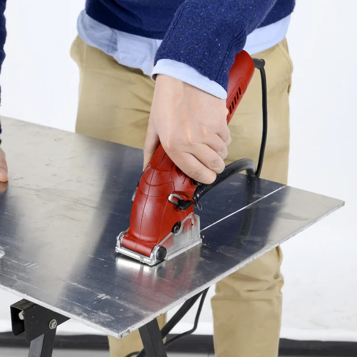 ISKRA ručni mini cirkular 450 W slika 3