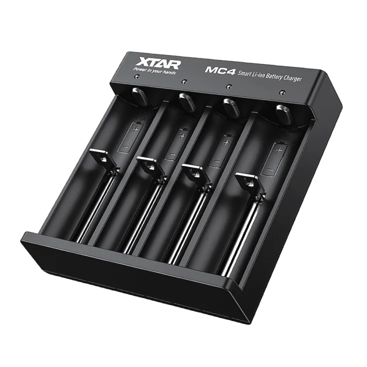 USB punjač akumulatora do 4 kom. slika 1