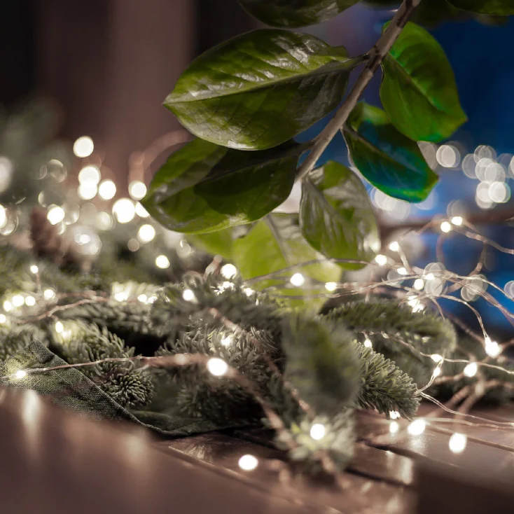 Lampice za jelku sa 20 hladno belih LED dioda slika 1